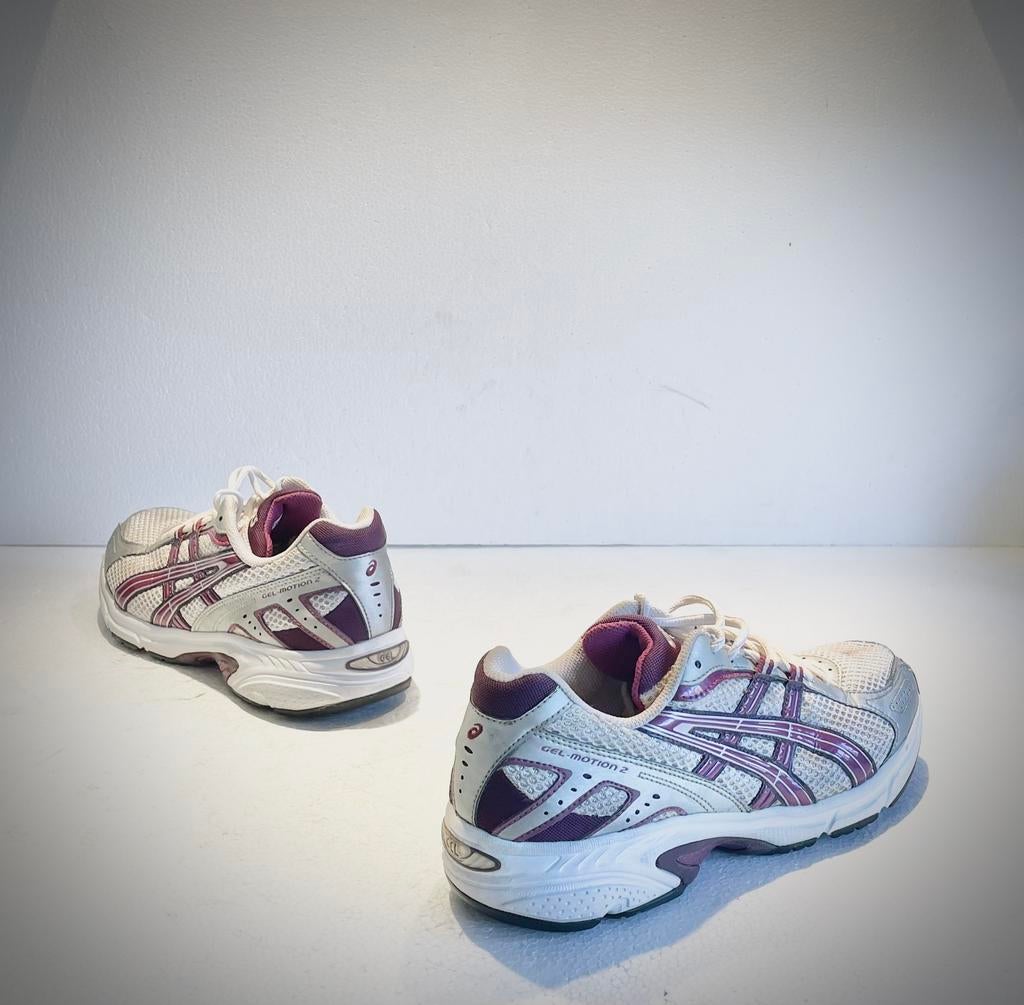 Asics hardloop schoenen running shoes wit paars 41,5, Ophalen of Verzenden, Zo goed als nieuw, Wit, Sportschoenen