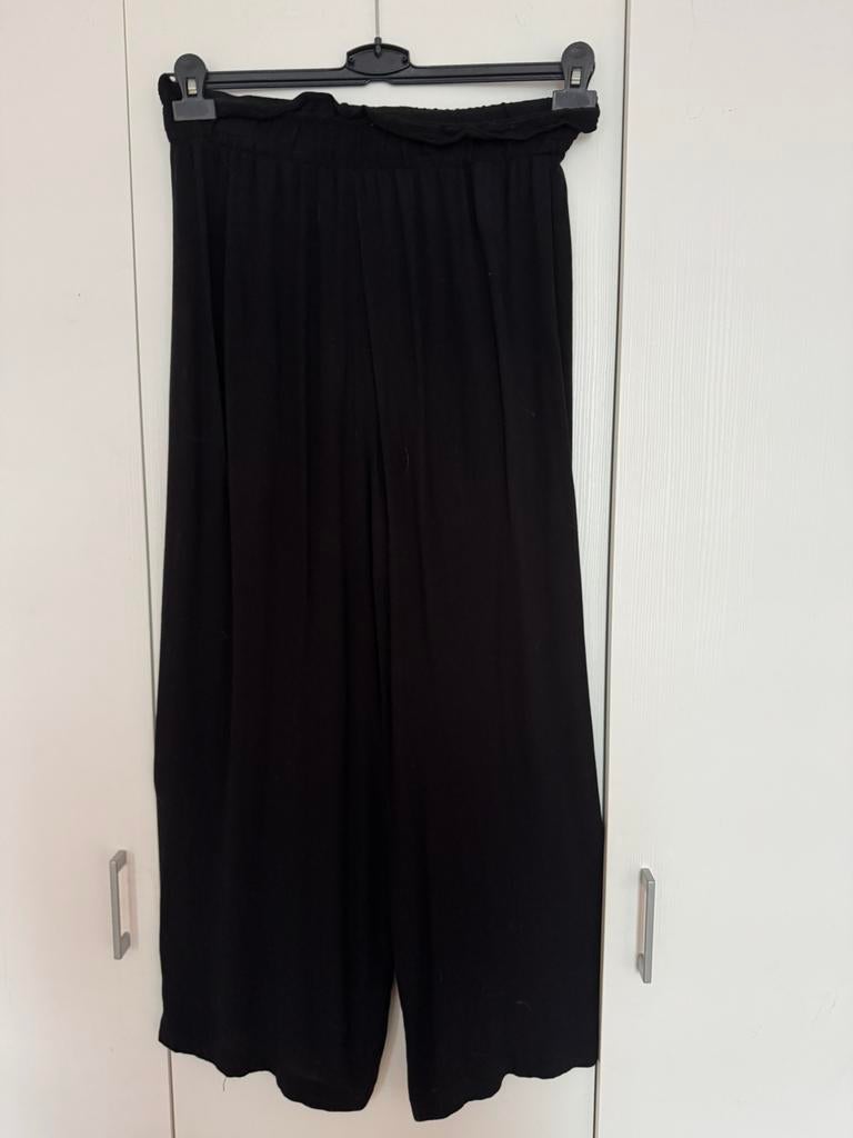 Mooie zwarte broekrok, Maat 38/40 (M), Zwart, Ophalen of Verzenden, Zo goed als nieuw