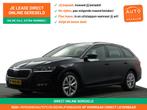 Skoda Octavia Combi 1.0 e-TSI Business Edition Aut- Stuur/St, Auto's, Skoda, Stof, Gebruikt, Met garantie (alle), Hybride Elektrisch/Benzine