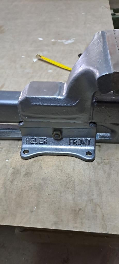Heuer Front bankschroef, Ophalen of Verzenden