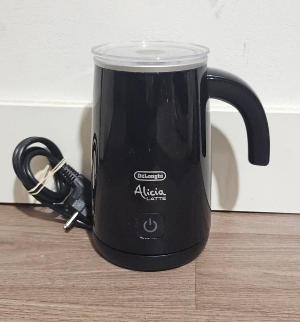 Delonghi Alicia Latte Melkopschuimer - Perfect Schuim!, Witgoed en Apparatuur, Melkopschuimers, Ophalen, Zo goed als nieuw, Elektrische melkopschuimer