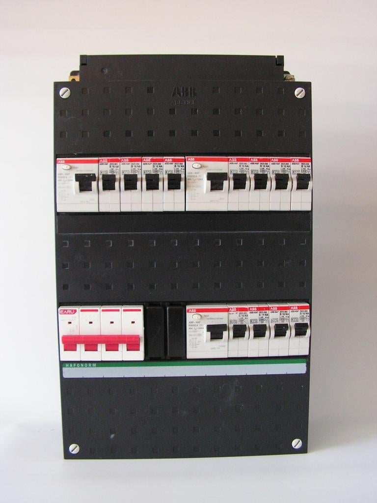 ABB busboard 3-fase groepenkast ( 12 groepen ), Ophalen of Verzenden, Zo goed als nieuw, Overige typen