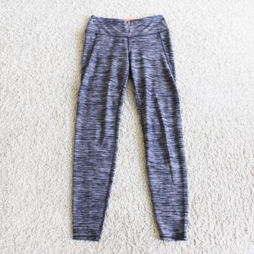 H&M Sport Legging (S) - 511 € 15,- beschikbaar voor biedingen