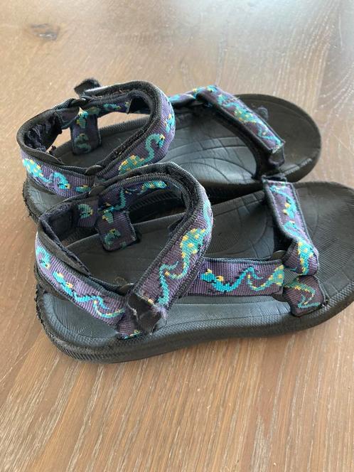 Teva sandalen, Kinderen en Baby's, Kinderkleding | Schoenen en Sokken, Zo goed als nieuw, Overige typen, Jongen, Ophalen of Verzenden