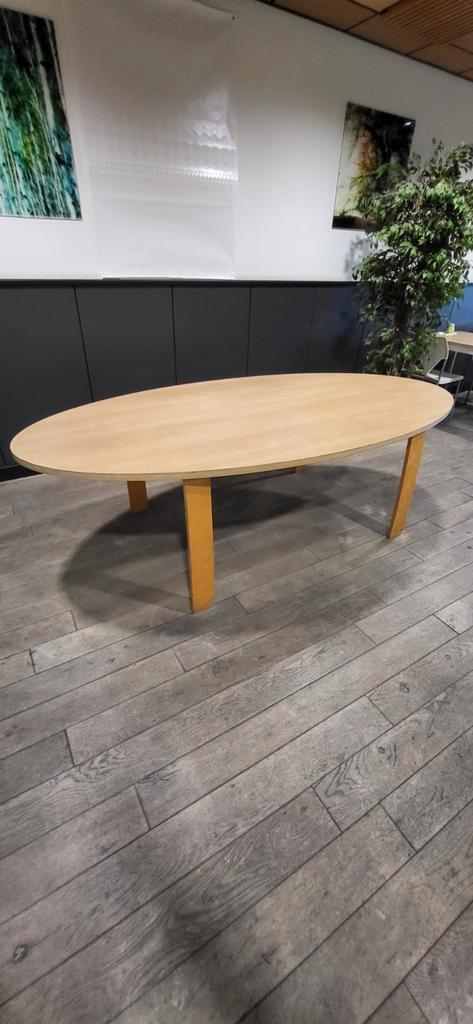 Licht Eiken melamine eet/vergadertafel, Huis en Inrichting, Tafels | Eettafels, Gebruikt, 100 tot 150 cm, 200 cm of meer, Vijf personen of meer