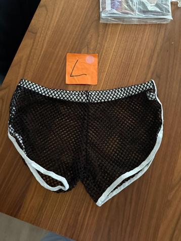 visnet short, shorty, maat L, zwart beschikbaar voor biedingen