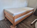 Ikea logeerbed stapelbaar, Huis en Inrichting, Slaapkamer | Bedden, Ophalen, Gebruikt, Bruin, Tweepersoons
