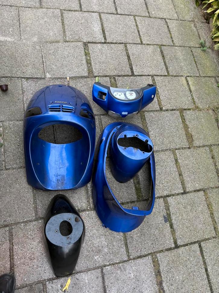 Zip type 3 kappen set, Fietsen en Brommers, Brommeronderdelen | Scooters, Zo goed als nieuw, Piaggio, Kap, Ophalen of Verzenden