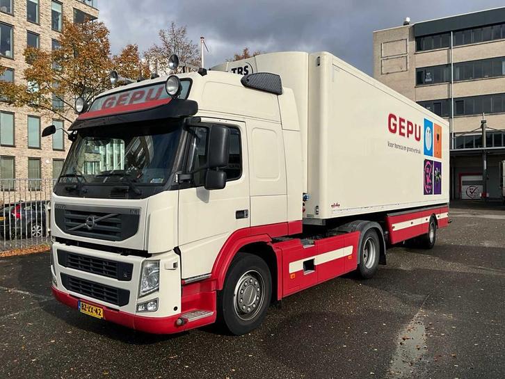 2012 Volvo FM 13 Vrachtwagen met oplegger, Auto's, Vrachtwagens, Bedrijf, Volvo, Overige brandstoffen, Euro 5, Origineel Nederlands