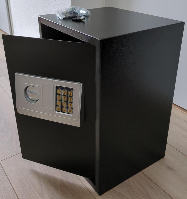 Stark's Kluis - Elektronisch Cijferslot en Noodsleutel, Huis en Inrichting, Brandblussers en Brandkasten, Zo goed als nieuw, Brandkast