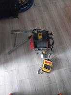 Tekoop takel lier met afstandbediening, Ophalen of Verzenden, Zo goed als nieuw