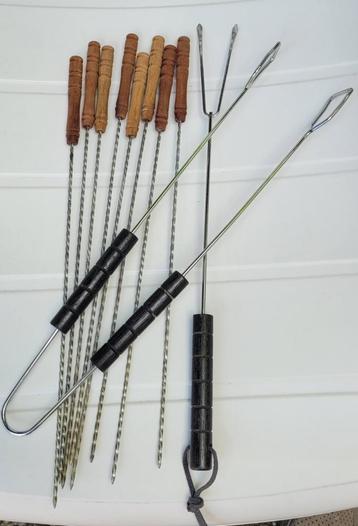barbeque set beschikbaar voor biedingen