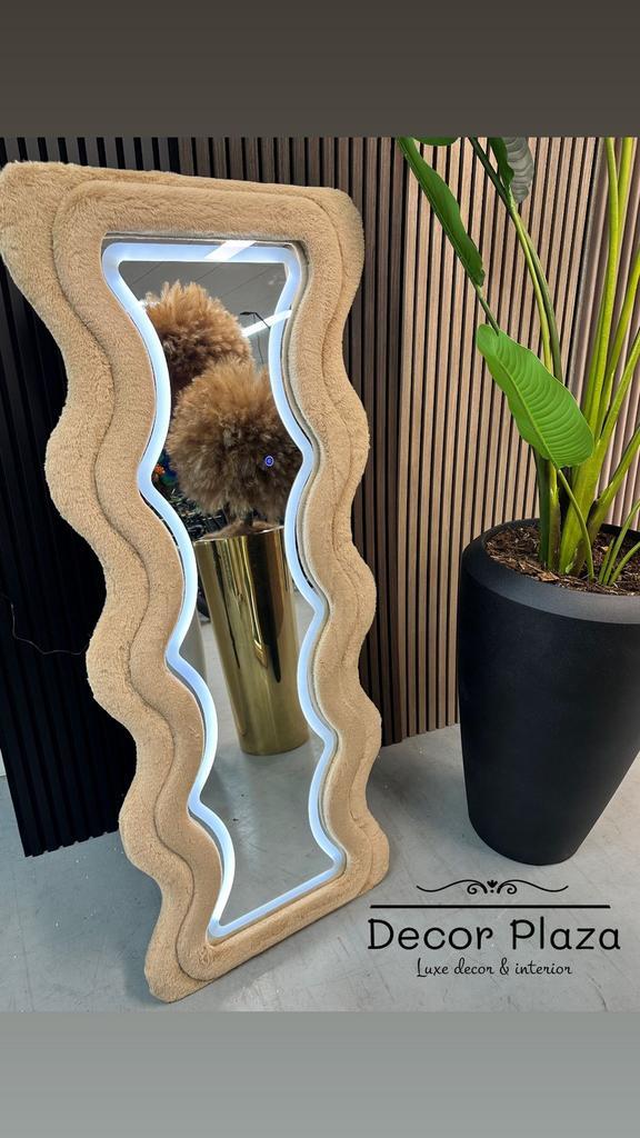 ✨ Luxe Teddy Wave Spiegel met LED – Nieuw! ✨|, Huis en Inrichting, Woonaccessoires | Zuilen en Pilaren, Nieuw, Ophalen of Verzenden