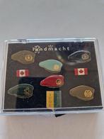 Baret speldjes, Verzamelen, Ophalen of Verzenden, Landmacht, Nederland, Embleem of Badge