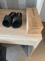Nieuwe Ipamema slippers zwart maat 37, Zwart, Overige typen, Nieuw, Ophalen of Verzenden