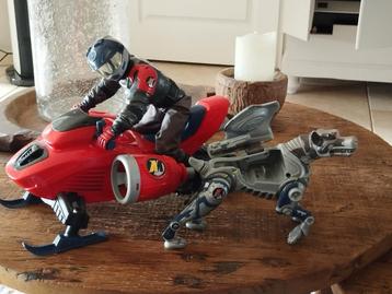 Action Man polar scooter Snowball met Robot Hond/Dog beschikbaar voor biedingen