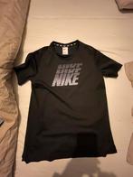 Dry fit t-shirt Nike mt 164, Kinderen en Baby's, Kinderkleding | Maat 164, Ophalen of Verzenden, Zo goed als nieuw, Jongen of Meisje