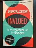 Invloed - Robert B. Cialdini, Boeken, Ophalen of Verzenden, Zo goed als nieuw, Economie en Marketing
