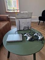 Playstation 2 Slim Satin Silver + 3 Controllers, Spelcomputers en Games, Spelcomputers | Sony PlayStation 2, Gebruikt, Ophalen of Verzenden