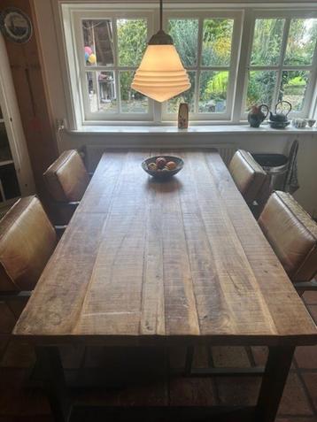 Prachtige Eethoek Mango  beschikbaar voor biedingen