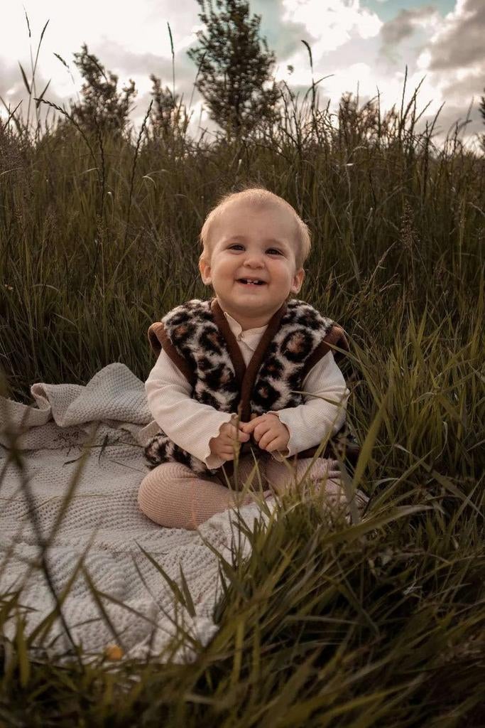 We Are Wovens - Wollen bodywarmer – Leopard – Maat 98/104, Ophalen of Verzenden, We Are wovens, X, X