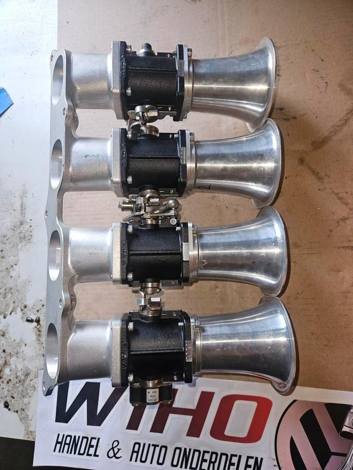 set jenvey throttle bodies met toyota 3sge beams inlaat, Auto diversen, Tuning en Styling, Ophalen