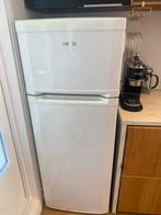 Fridge (pick up Baarsjes, Amsterdam), Ophalen, 200 liter of meer, 160 cm of meer, Zo goed als nieuw