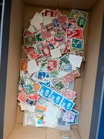 Doos 1100 Scandinavië, Postzegels en Munten, Postzegels | Volle albums en Verzamelingen, Verzenden, Buitenland