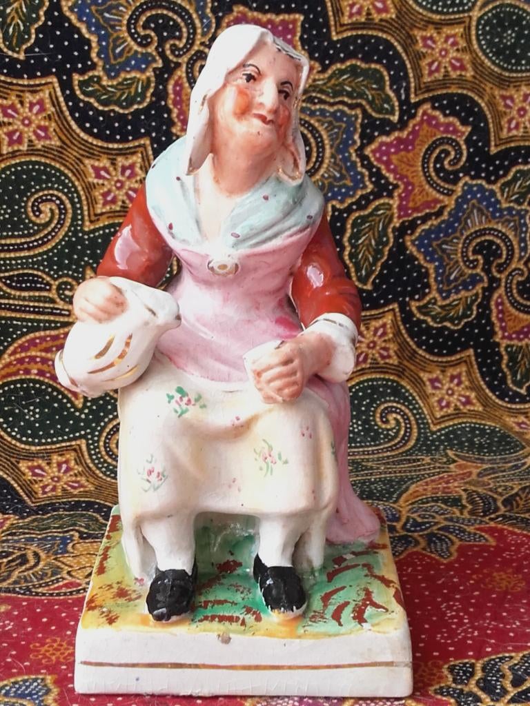 Man en vrouw mooi stel antieke Engelse beeldjes 16,5 cm., Antiek en Kunst, Ophalen of Verzenden