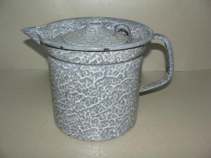 Emaille melkkoker groot en klein, Antiek en Kunst, Antiek | Emaille, Ophalen of Verzenden