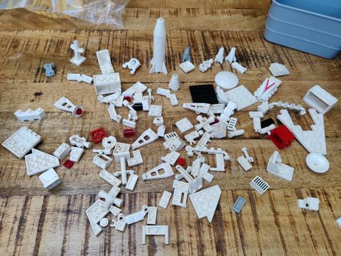 Lego classic space left over, Kinderen en Baby's, Speelgoed | Duplo en Lego, Zo goed als nieuw, Ophalen of Verzenden