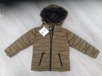 Nieuwe winterjas maat 110/116 jongen groene jas, Kinderen en Baby's, Kinderkleding | Maat 110, Ophalen of Verzenden, Nieuw, Jongen