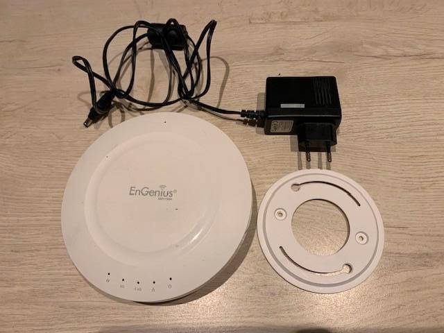 Engenius EAP1750H wifi versterker, Computers en Software, WiFi-versterkers, Zo goed als nieuw, Ophalen of Verzenden