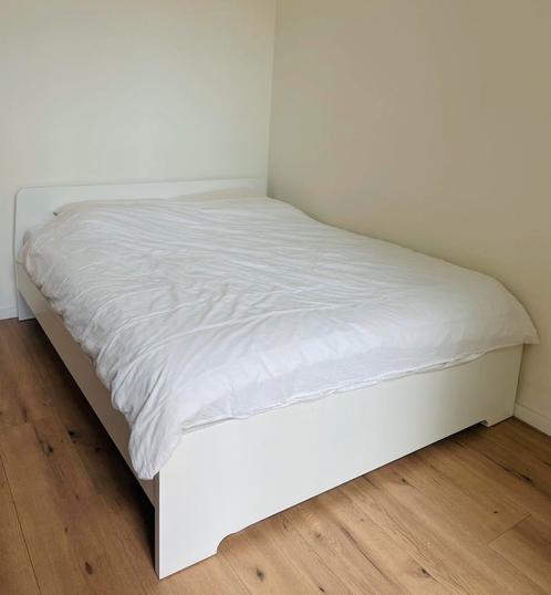 IKEA Askvoll Bedframe, Huis en Inrichting, Slaapkamer | Bedden, Zo goed als nieuw, Tweepersoons, 160 cm, 200 cm, Metaal, Zwart