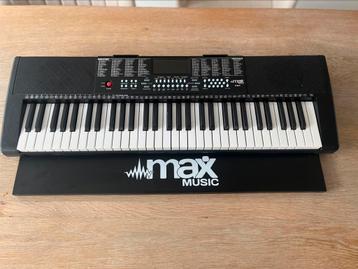 Keyboard max music beschikbaar voor biedingen