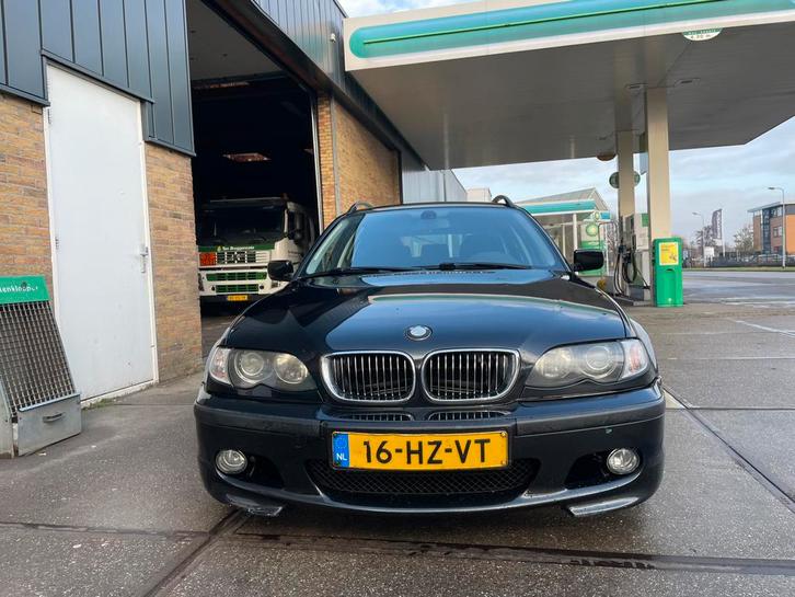 BMW 3-Serie 2.0 I 318 Touring 2002 M pakket, Auto's, BMW, Particulier, 3-Serie, Benzine, C, Stationwagon, Handgeschakeld, Origineel Nederlands