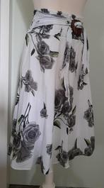 Sanga Boutique rok maat 38, Kleding | Dames, Rokken, Zo goed als nieuw, Sanga Boutique, Onder de knie, Ophalen