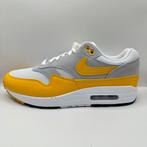 Nike Air Max 1 White University Gold (maat 42,5 en 44), Wit, Nieuw, Ophalen of Verzenden, Sneakers of Gympen