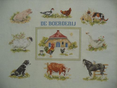Borduurwerk "De boerderij", Hobby en Vrije tijd, Borduren en Borduurmachines, Gebruikt, Onderdeel of Toebehoren, Handborduren