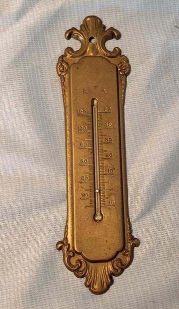 Vintage messing thermometer beschikbaar voor biedingen