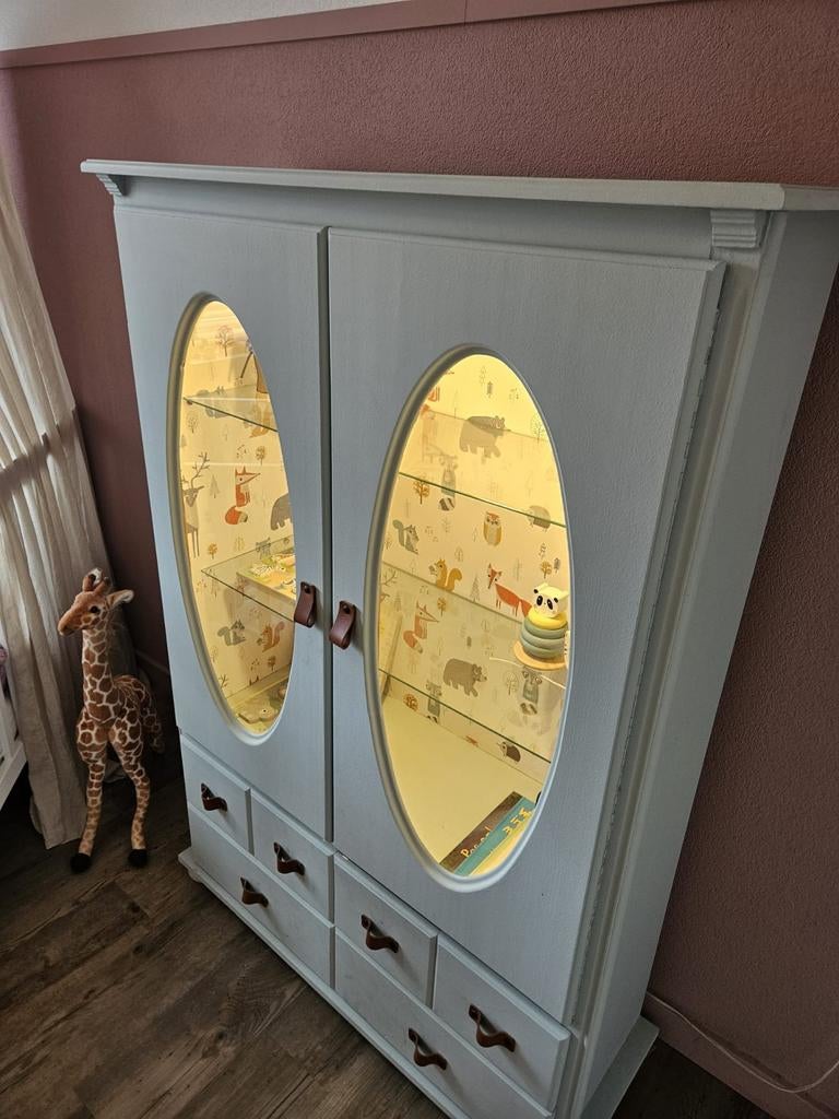 Kast baby/kinderkamer, Ophalen of Verzenden, Zo goed als nieuw