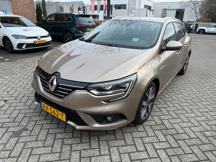 Renault megane BOSE 1.2 132 pk, Auto's, Renault, Bedrijf, Mégane, ABS, Achteruitrijcamera, Adaptieve lichten, Adaptive Cruise Control