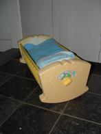 Fisher Price vintage poppenwieg poppenbed poppenledikant, Ophalen of Verzenden, Gebruikt, Babypop