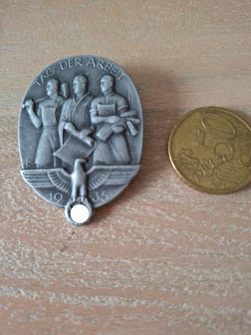Speldje Tag der Deutschen Arbeit 1935., Postzegels en Munten, Penningen en Medailles, Overige materialen, Ophalen