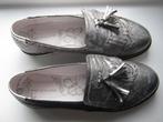 Mooie schoenen maat 38 ., Instappers, Ophalen of Verzenden, Zo goed als nieuw, Grijs