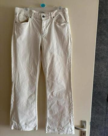 Sissy-Boy mooie ecru kleur flared jeans mt 42 ZGAN beschikbaar voor biedingen
