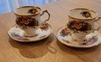 Twee Elizabethan kopjes met schotels met roosjes, Ophalen