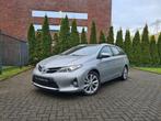 Toyota Auris Touring Sports 1.8 Hybrid Executive Grijs 2014, Auto's, Toyota, 4 cilinders, Hybride Elektrisch/Benzine, Metallic lak