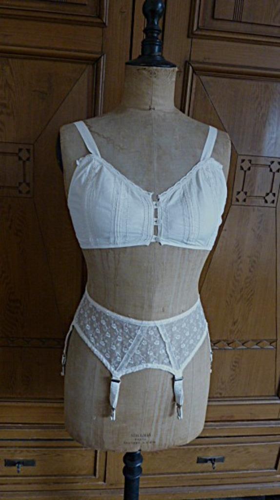 Jarretel gordeltje, Antiek en Kunst, Antiek | Kleding en Accessoires, Dames, Ophalen of Verzenden