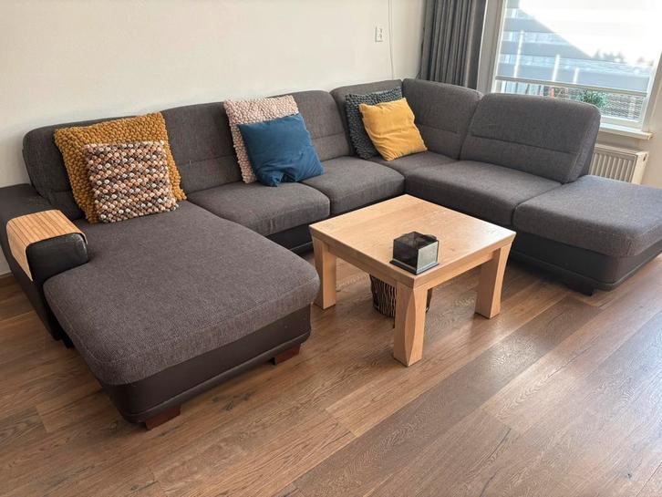 Heerlijke en ruime U - bank., Huis en Inrichting, Banken | Complete zithoeken, Gebruikt, Stof, Ophalen